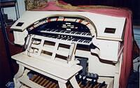 Organ console for the Mighty WurliTzer (August, 2002)